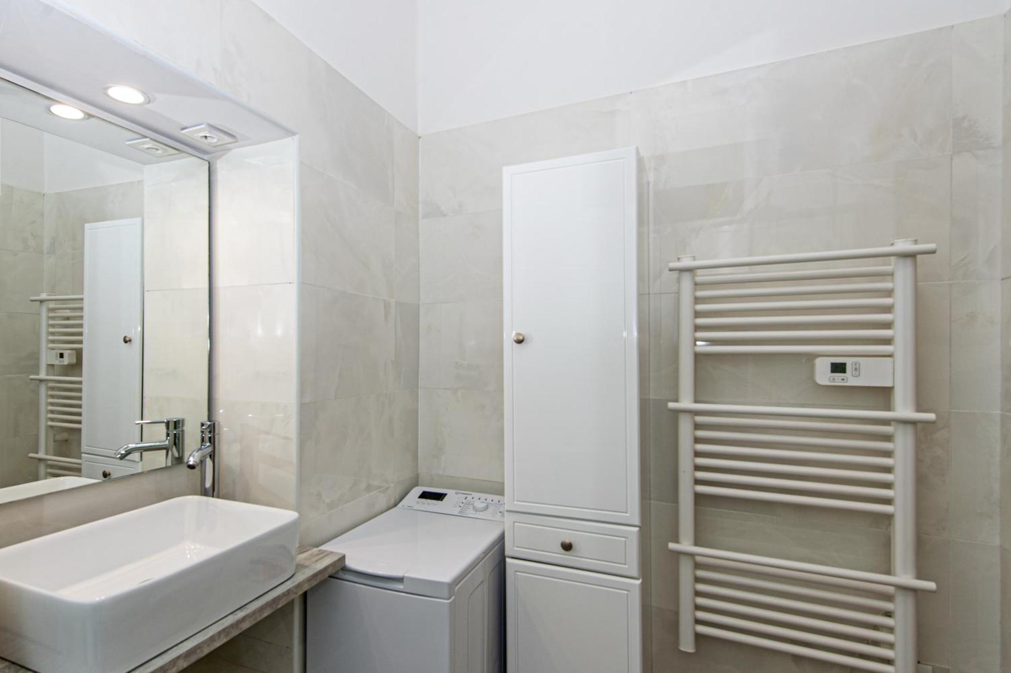 Barel - Cosy 2 Pieces En Plein Coeur De Menton Apartment Exterior foto