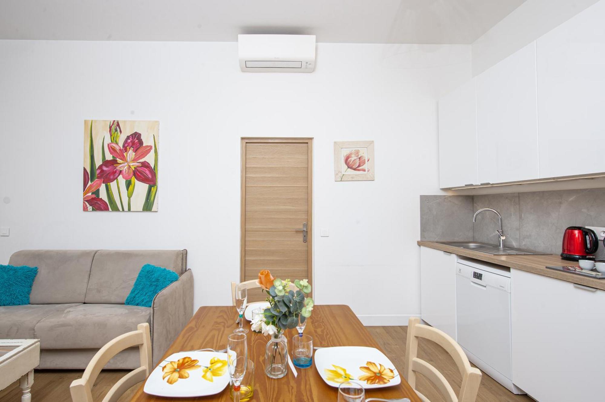 Barel - Cosy 2 Pieces En Plein Coeur De Menton Apartment Exterior foto